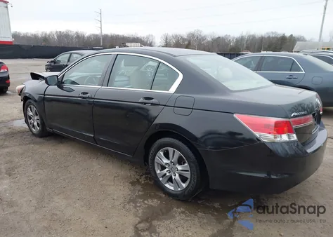 2011 Honda Accord 2.4 Lx-P from USA, damaged, VIN 1HGCP2F41BA111024